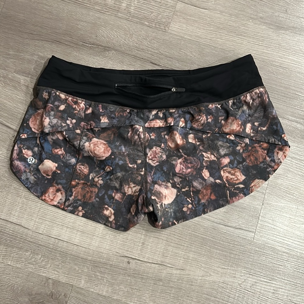 LULULEMON | Women’s Running Shorts